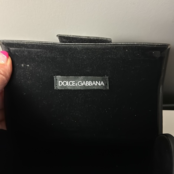 Dolce Gabbana sunglass case - Picture 4 of 5